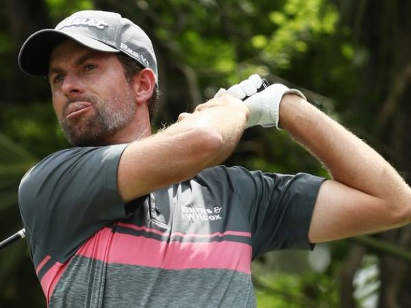 Masih Ada Peluang Mengejar Webb Simpson?