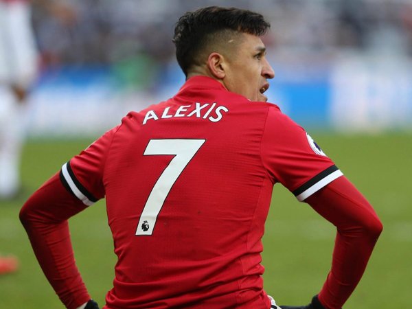 Benarkah Alexis Sanchez Kena Kutukan Nomor 7 Manchester United?