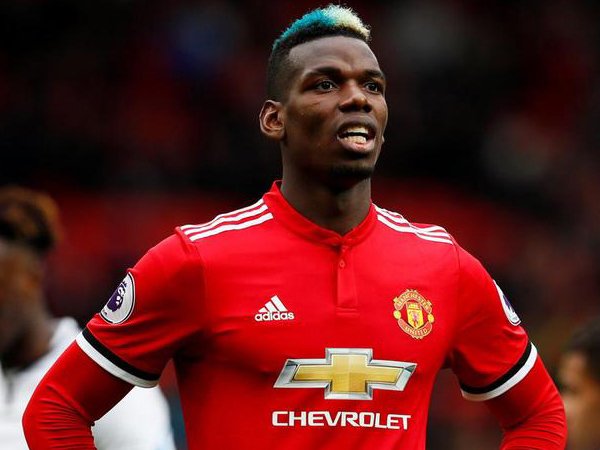 Paul Pogba Bantah Segera Hengkang dari Manchester United Menuju PSG