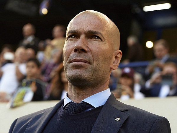 Kesuksesan Mengejutkan Zidane Bersama Real Madrid Buat Owen Takut