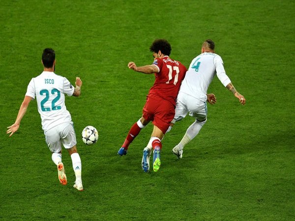 Mohamed Salah Diejek Sergio Ramos, Pelatih Mesir Beri Pembelaan