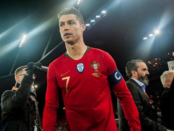 Cristiano Ronaldo Minta Portugal Tak Bermimpi Muluk di Piala Dunia 2018