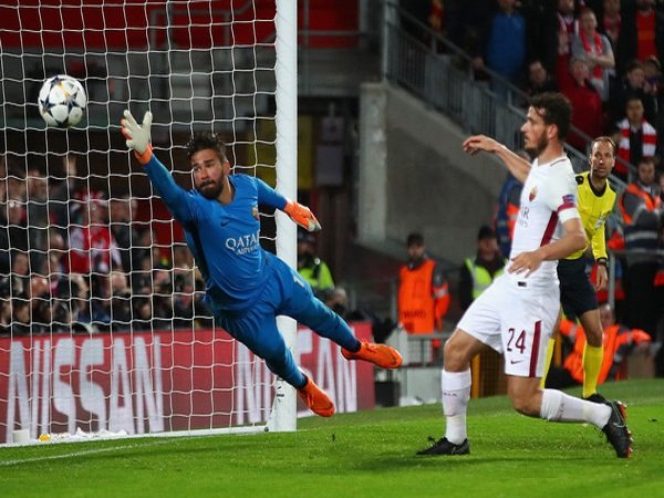 Liverpool Tidak Lakukan Pendekatan untuk Rekrut Alisson dari Roma