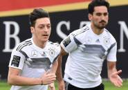 Mesut Ozil dan Ilkay Gundogan Dianggap Tak Pantas Perkuat Timnas Jerman