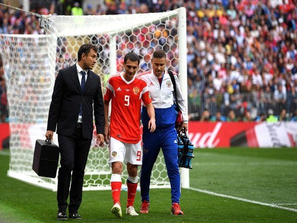 Cedera Hamstring, Alan Dzagoev Absen Hadapi Mesir dan Uruguay
