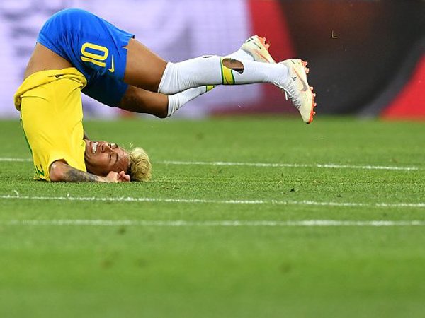 Jadi Sasaran Pemain Swiss, Neymar Jadi Pemain Paling Menderita di Piala Dunia