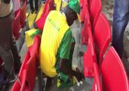 Cara Unik Fans Senegal Rayakan Kemenangan atas Polandia