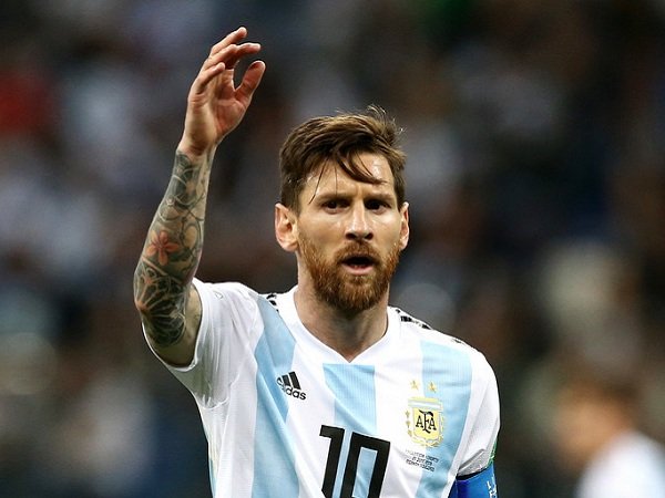 Zabaleta Klaim Messi Mungkin akan Pensiun Setelah Piala Dunia 2018