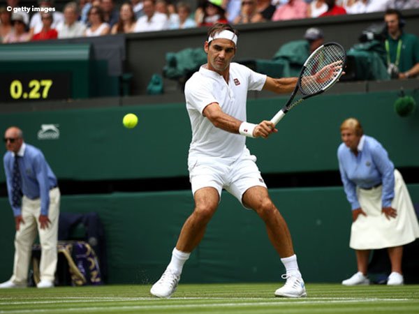 Hasil Wimbledon: Lukas Lacko Bukan Tandingan Roger Federer
