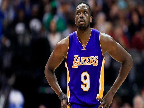 Jasanya Tidak Dipakai Lakers musim lalu, Luol Deng Akhirnya Angkat Bicara