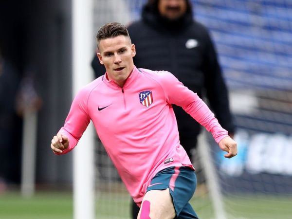 Gameiro Sosok Yang Tepat Untuk Dortmund?