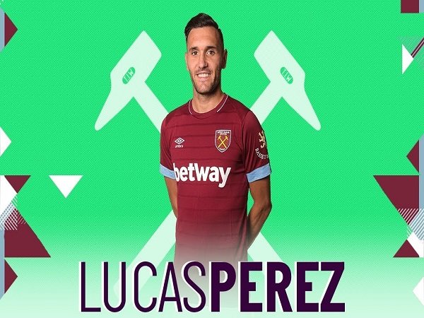 West Ham Resmi Datangkan Lucas Perez dari Arsenal
