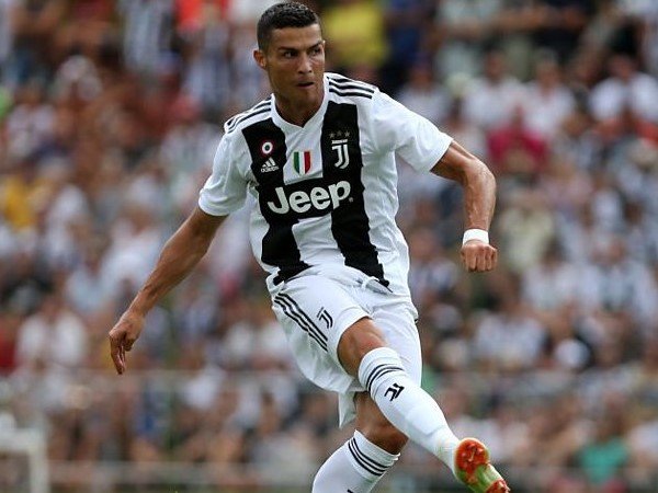 Bayern Munich Kritik Kebijakan Juventus Datangkan Ronaldo