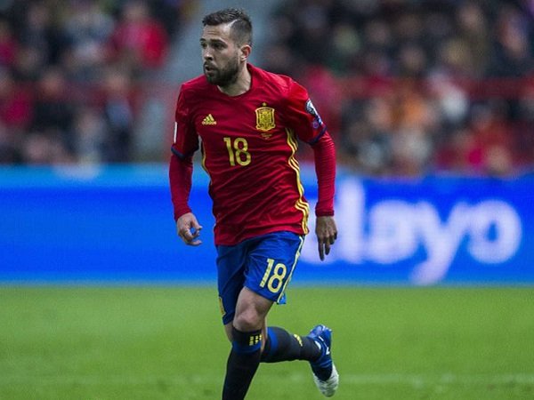 Tak Dipanggil Timnas Spanyol, Alba Kaget