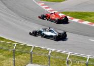 Hamilton Berharap Lebih Sering Terlibat Duel dengan Vettel