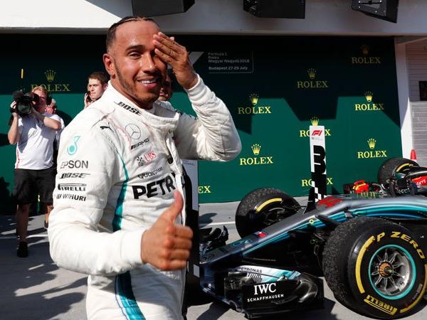 Hamilton Tinggal Selangkah Lagi Pastikan Gelar Juara Dunia Musim ini