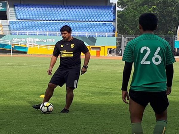 Pelatih Sriwijaya FC Incar Tiga Kemenangan di Lima Laga Sisa