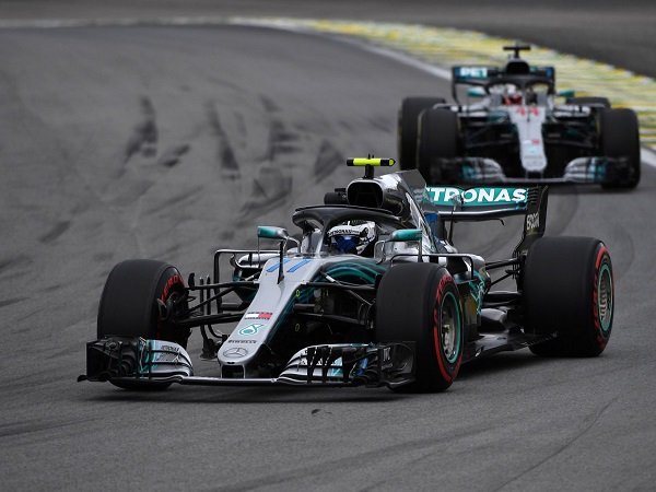 Hasil FP2 F1 GP Brasil: Duo Mercedes Catatkan Waktu Tercepat