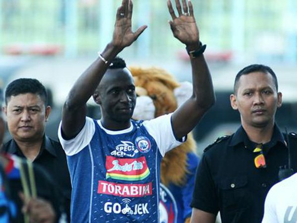 Dua Gol Makan Konate Bantu Arema FC Cukur Perseru Serui