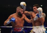 Hentikan Bellew Ronde 8, Usyk Pertahankan 4 Sabuk Juara Kelas Penjelajah