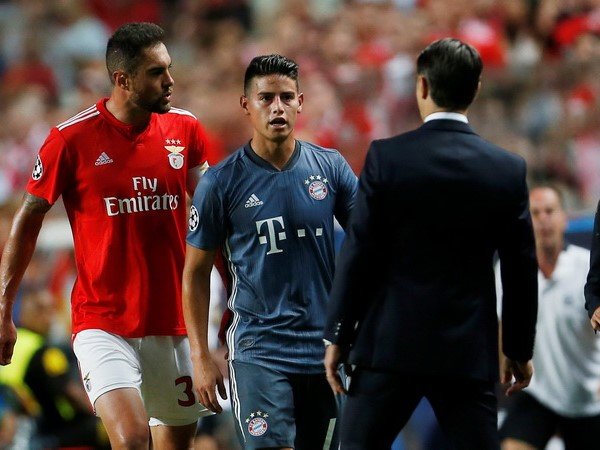 Dituduh Berseteru dengan James Rodriguez, Ini Jawaban Pelatih Bayern Munich