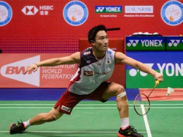 Momota Beberkan Penyebab Kekalahannya di Semifinal Hong Kong Open