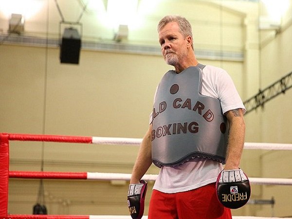 Roach: Jika Fury Bisa Kalahkan Klitschko, Dia Bisa Taklukkan Wilder