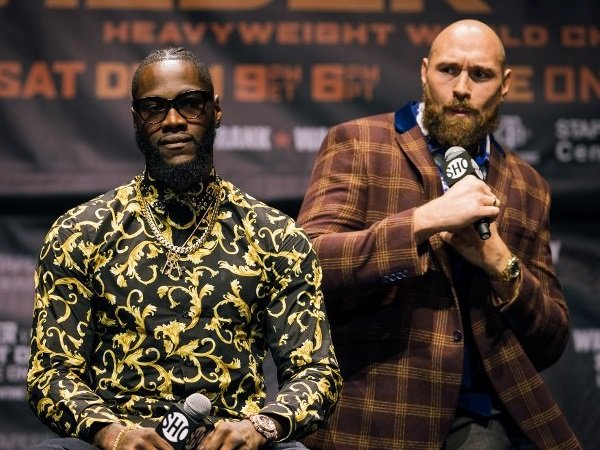 Fury: Saya Akan Kalahkan Wilder Hingga Tak Minta Tarung Ulang