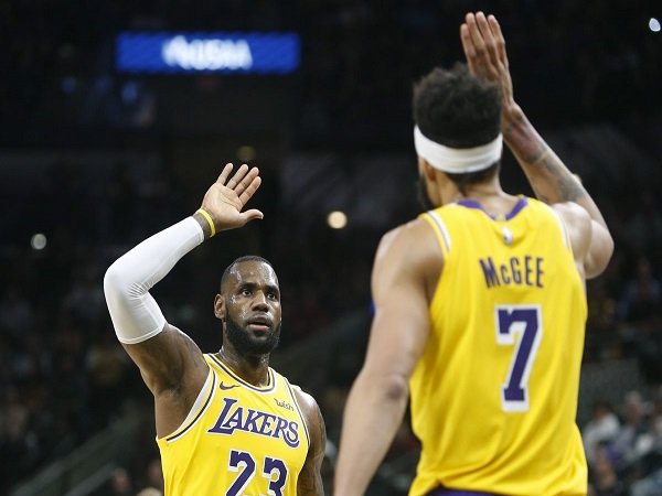 LeBron James Beri Pujian Spesial Untuk Pertahanan Lakers