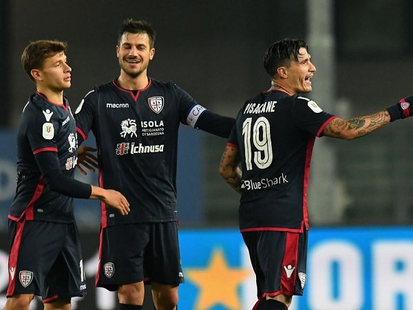 Kalahkan Chievo, Cagliari Melaju ke Babak 16 Besar Coppa Italia