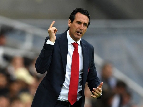 Arsenal Menang Susah Payah, Emery Tetap Senang