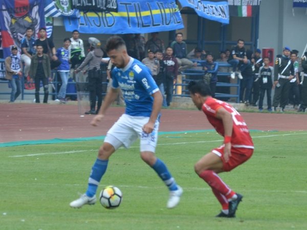 Bauman Tidak Puas Dengan Musim Debutnya di Persib