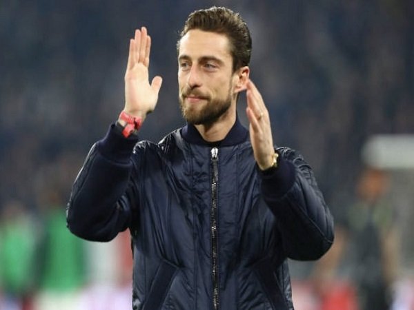 Tepuk Tangan Terakhir untuk Claudio Marchisio di Laga Juventus vs. Roma