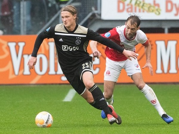 Ajax Akhiri Tahun 2018 Lewat Kemenangan Di Markas Utrecht