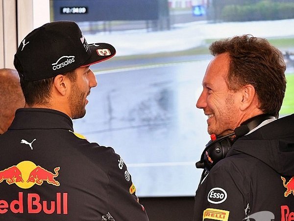 Red Bull Sudah Berusaha Keras Pertahankan Daniel Ricciardo