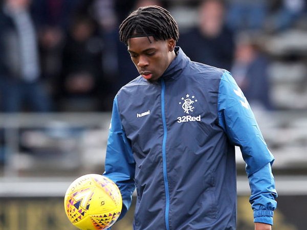 Tes Medis, Liverpool Segera Pinjamkan Ovie Ejaria ke Reading