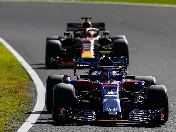 Toro Rosso Rela Berkorban Demi Kemajuan Red Bull