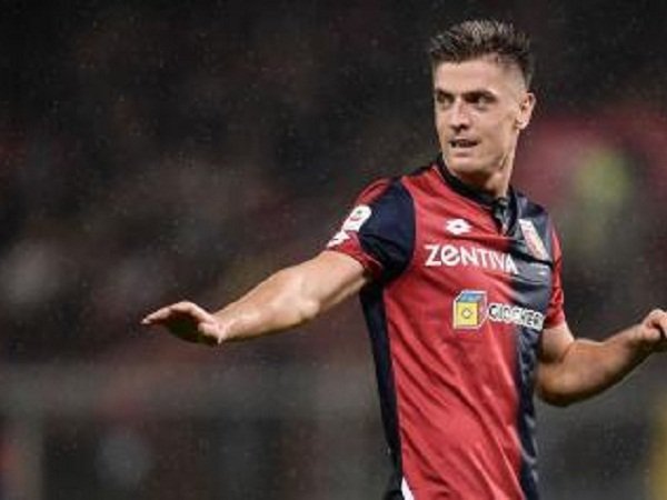 Genoa Persilakan Milan Tawar Krzysztof Piatek
