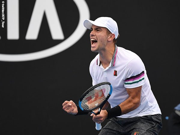 Hasil Australian Open: Karamkan Filip Krajinovic, Borna Coric Jejakkan Kaki Di Babak Keempat