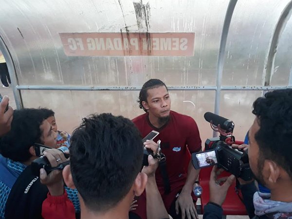 Jandia Eka Putra Kembali Berlatih dengan Semen Padang FC