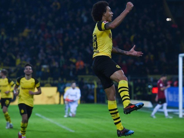 Kiper Borussia Dortmund Sebut Timnya Terlalu Sombong