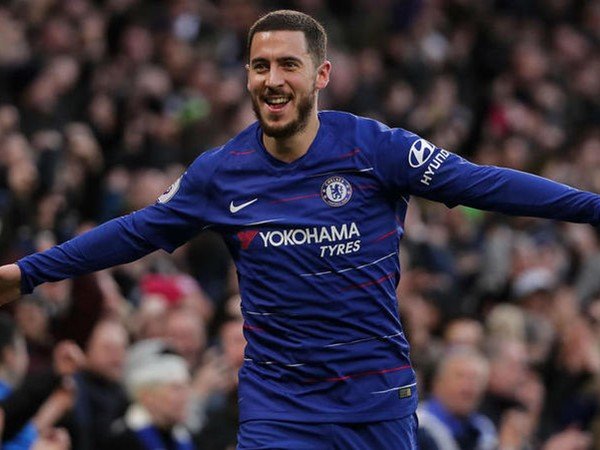 Sarri Akan Senang Jika Hazard Tetap Bertahan di Chelsea