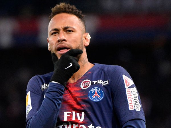Ngamuk di Media Sosial, Neymar Terancam Sanksi UEFA