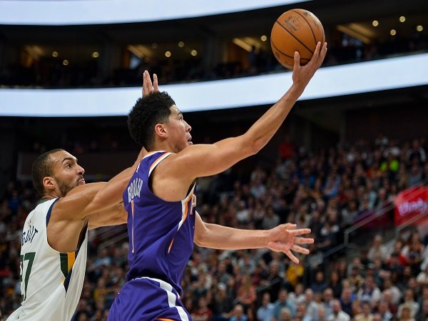 59 Booker Gagal Selamatkan Suns Dari Kekalahan