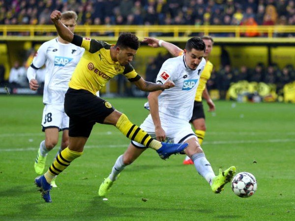 Jadon Sancho Disarankan Bertahan di Bundesliga Saja
