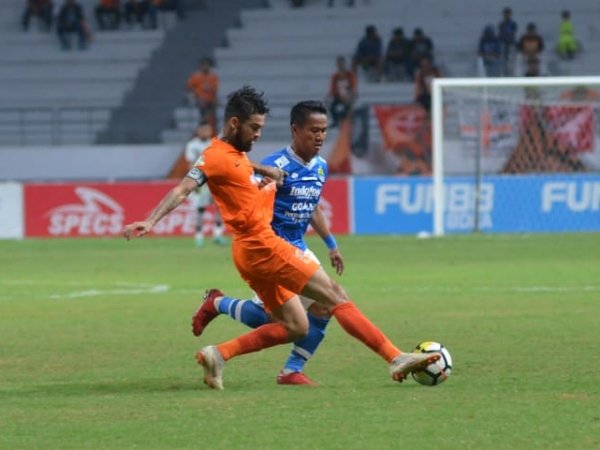 Borneo Taklukkan Persib di Leg Pertama 8 Besar Piala Indonesia