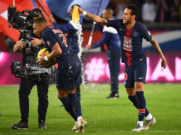 Legenda Prancis: Bintang Utama PSG Adalah Mbappe, Bukan Neymar!