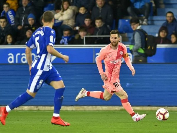 Valverde Jelaskan Alasan Tidak Istirahatkan Messi Secara Penuh Kontra Alaves