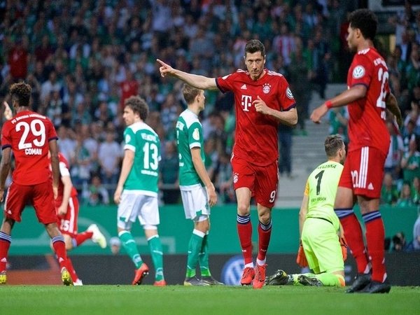 Lewandowski Antar Bayern Muenchen Lolos Ke Final DFB Pokal