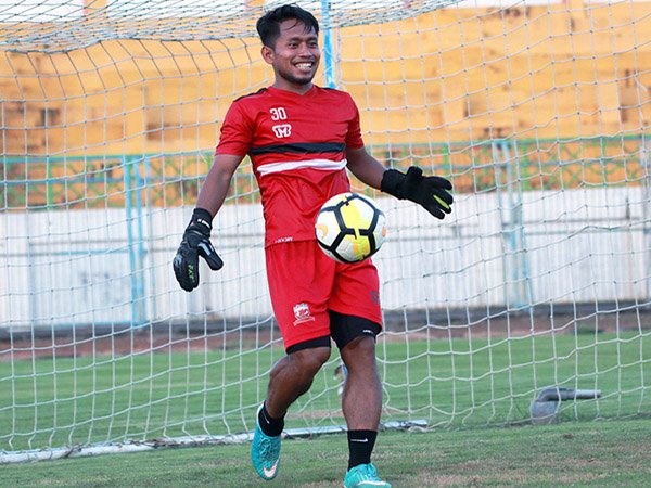 Andik Vermansyah Jajal Posisi Baru sebagai Penjaga Gawang